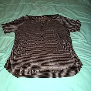 American Eagle soft and sexy black & white T-shirt